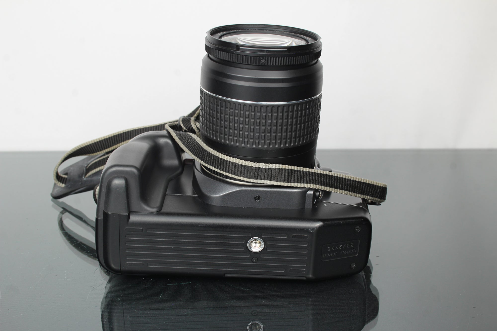 Canon EOS 600 + Canon EF 28-80mm 3.5-5.6 II lens (EF mount)