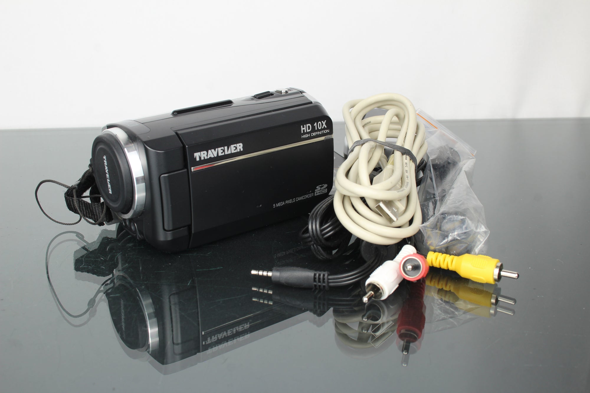 Traveller HD 10X camcorder