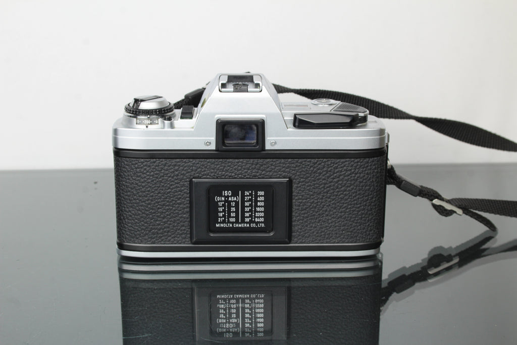 Minolta X-300 + Minolta MD 50mm 1:1.7 lens