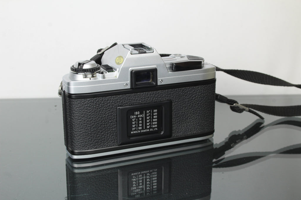 Minolta X-300 + Minolta MD 50mm 1:1.7 lens