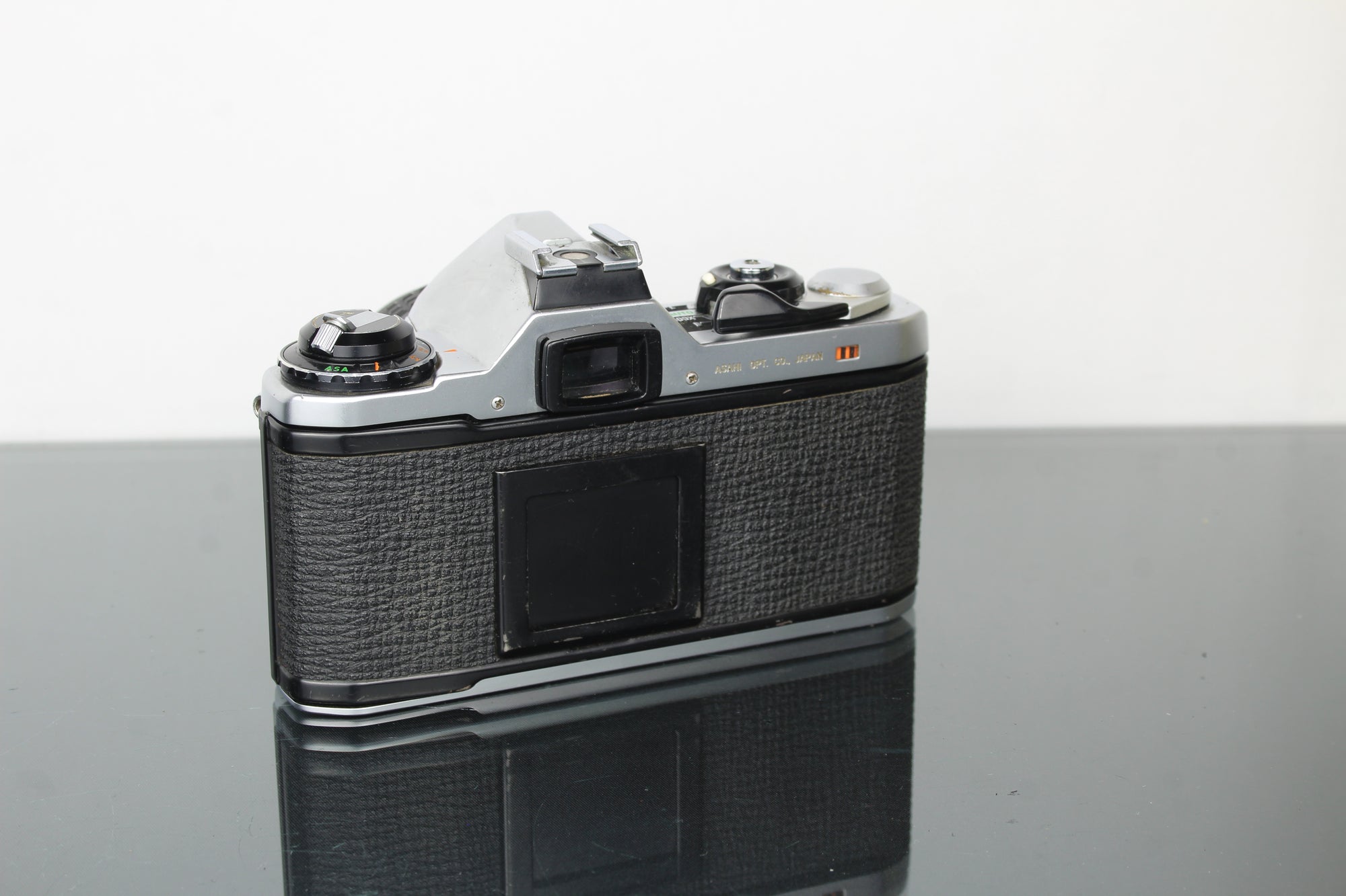 Pentax ME + 50mm 1.7 Pentax-M lens