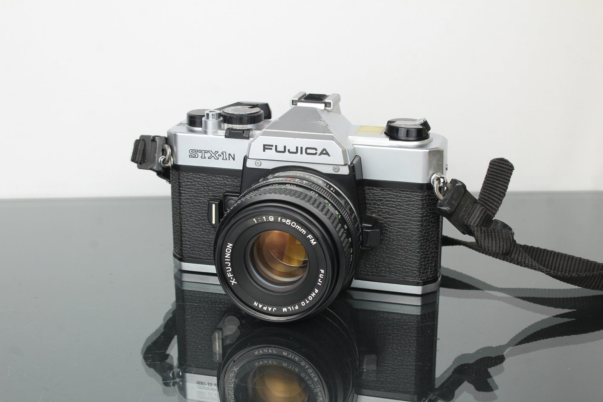 Fujica STX-1N + X-Fujinon 50mm 1.9 lens