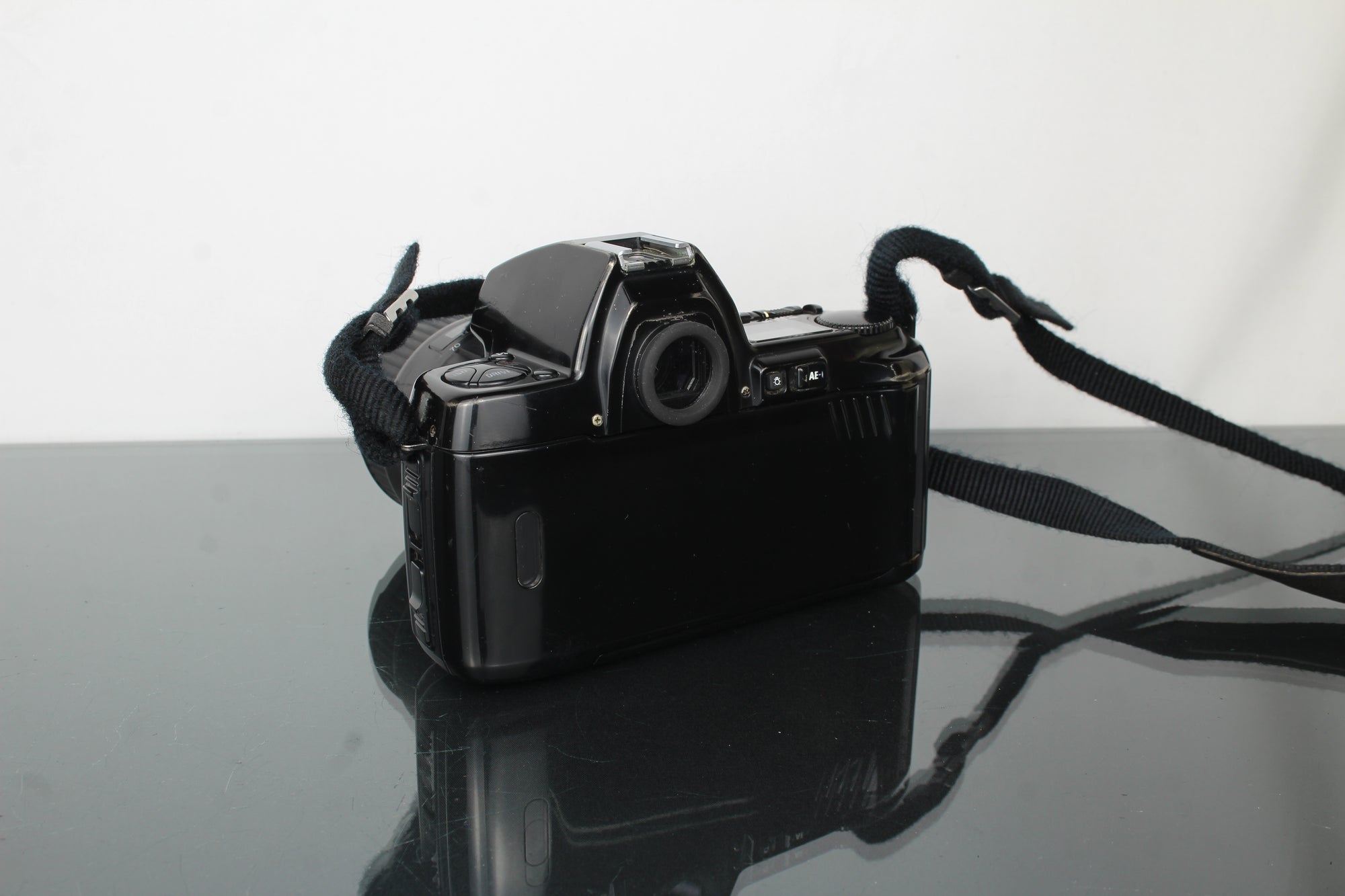 Nikon AF F-801 + Sigma 28-105mm 1:4-5,6 lens (Nikon F mount)