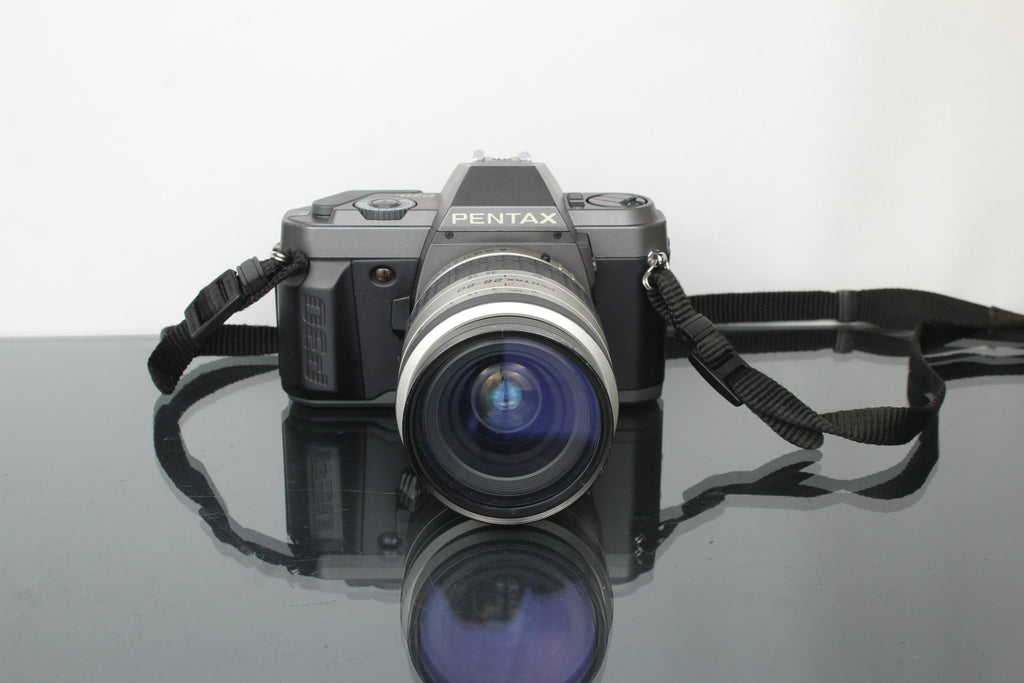 Pentax P30T + SMC Pentax AF 28-80mm 1:3.5-5.6 lens