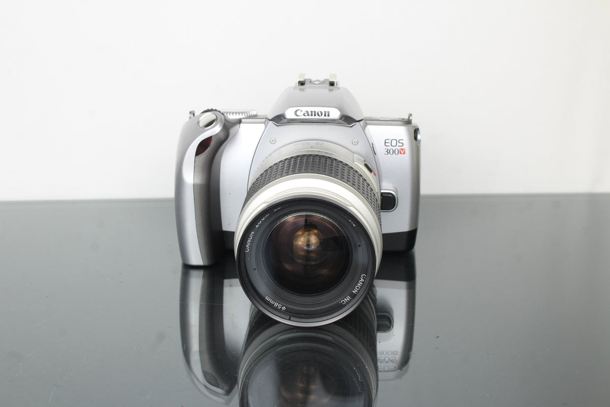 Canon EOS 300V + Canon 28-90mm 1:4-5,6 lens