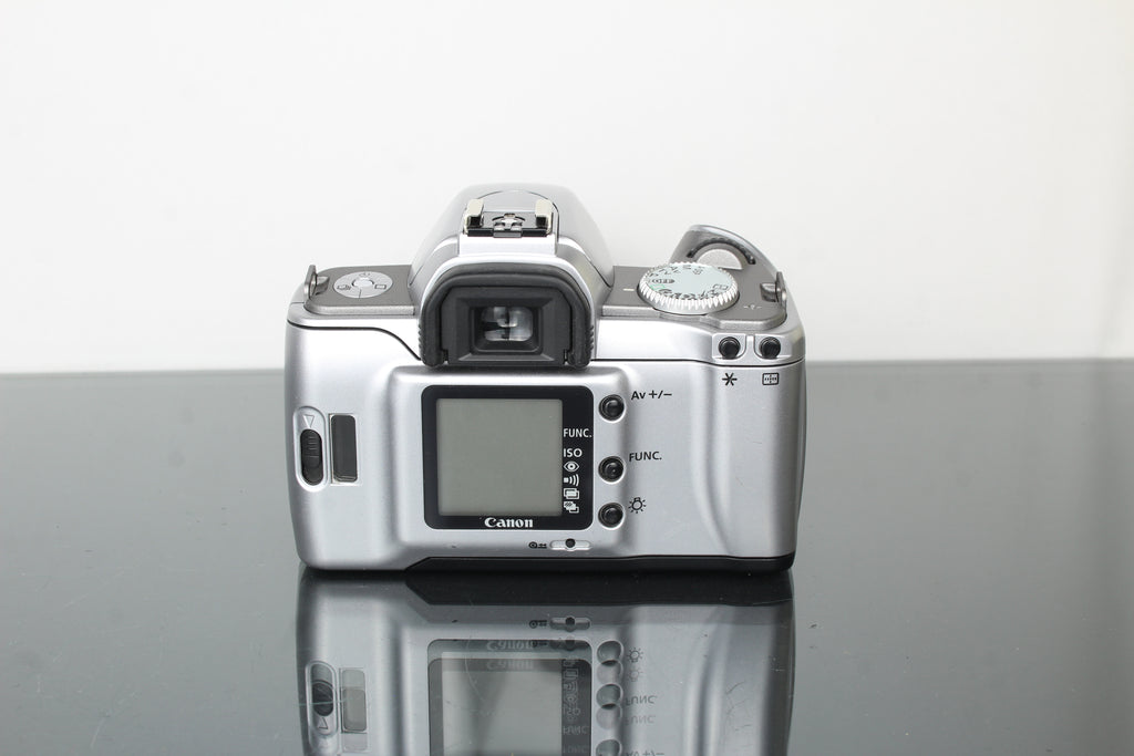 Canon EOS 300V + Canon 28-90mm 1:4-5,6 lens