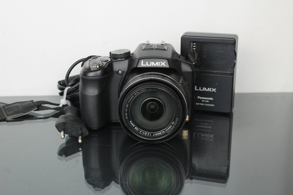 Panasonic Lumix DMC-FZ200