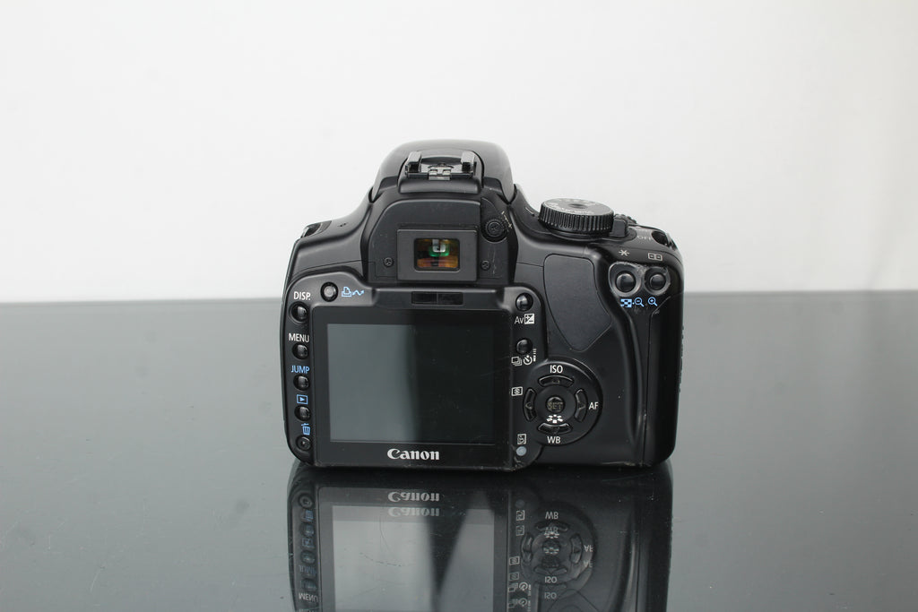 Canon EOS 400D + 18-55mm 1:3.5-5.6 Canon lens