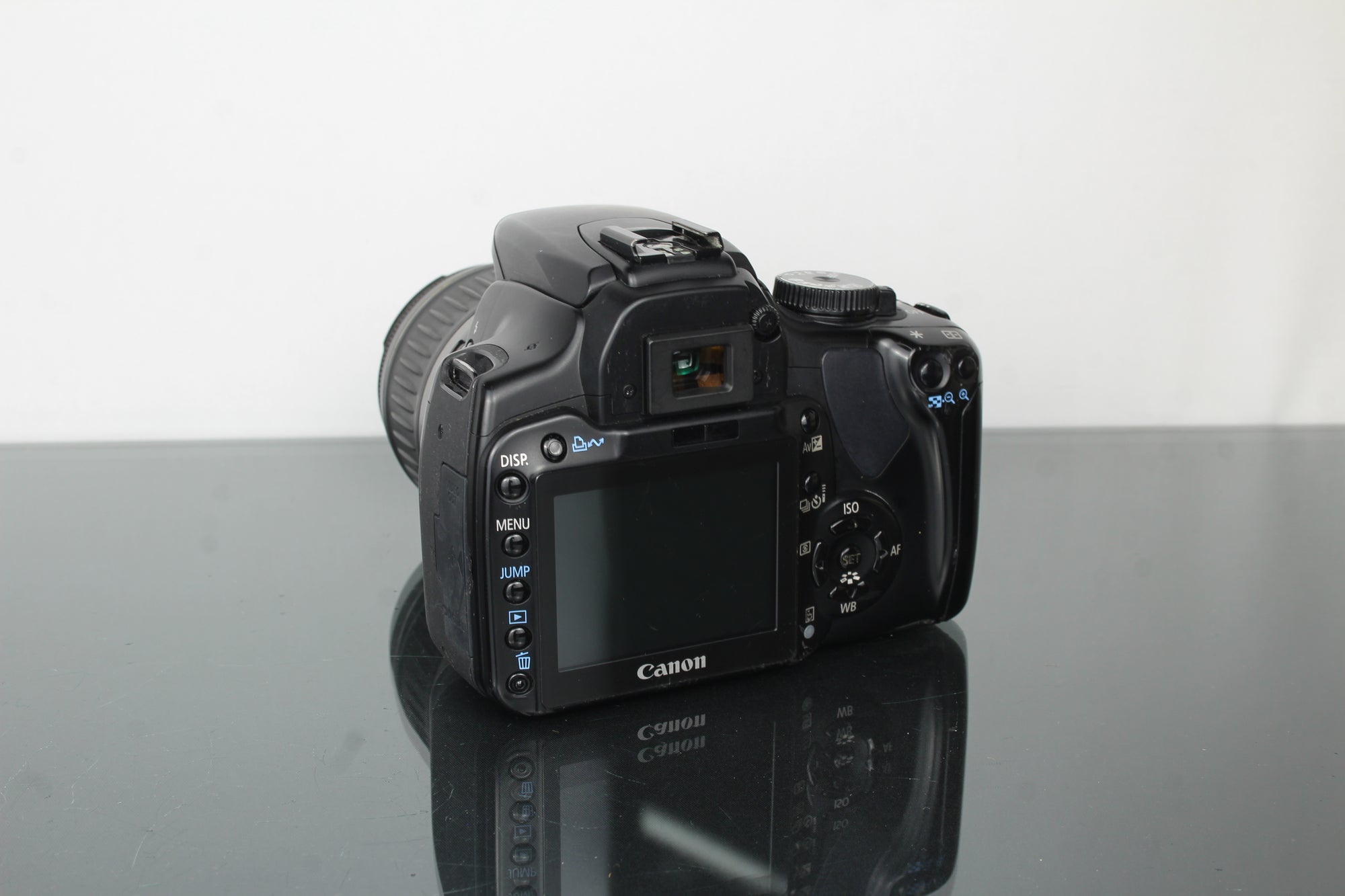 Canon EOS 400D + 18-55mm 1:3.5-5.6 Canon lens