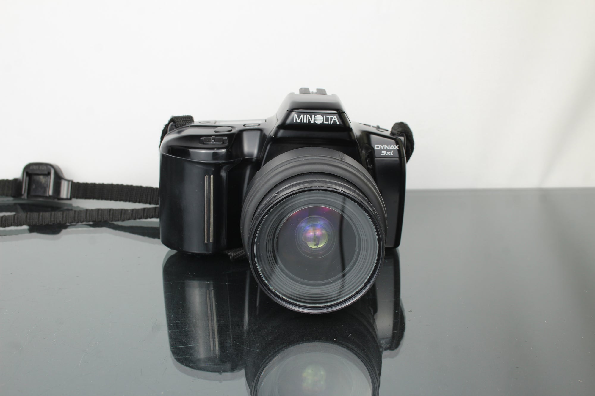 Minolta Dynax 3xi + 24-70mm 1:3.3-5.6 Minolta AF lens