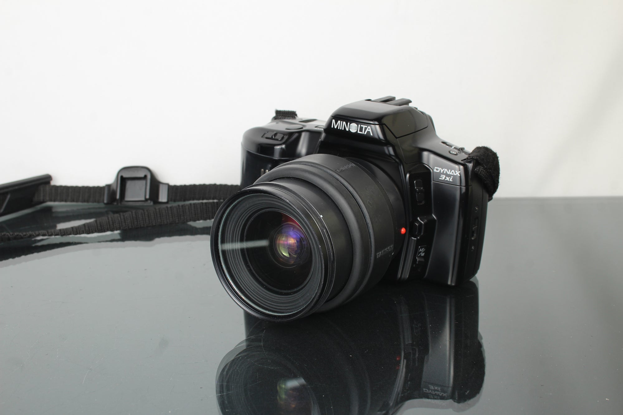 Minolta Dynax 3xi + 24-70mm 1:3.3-5.6 Minolta AF lens