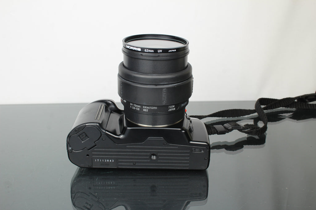 Minolta Dynax 3xi + 24-70mm 1:3.3-5.6 Minolta AF lens