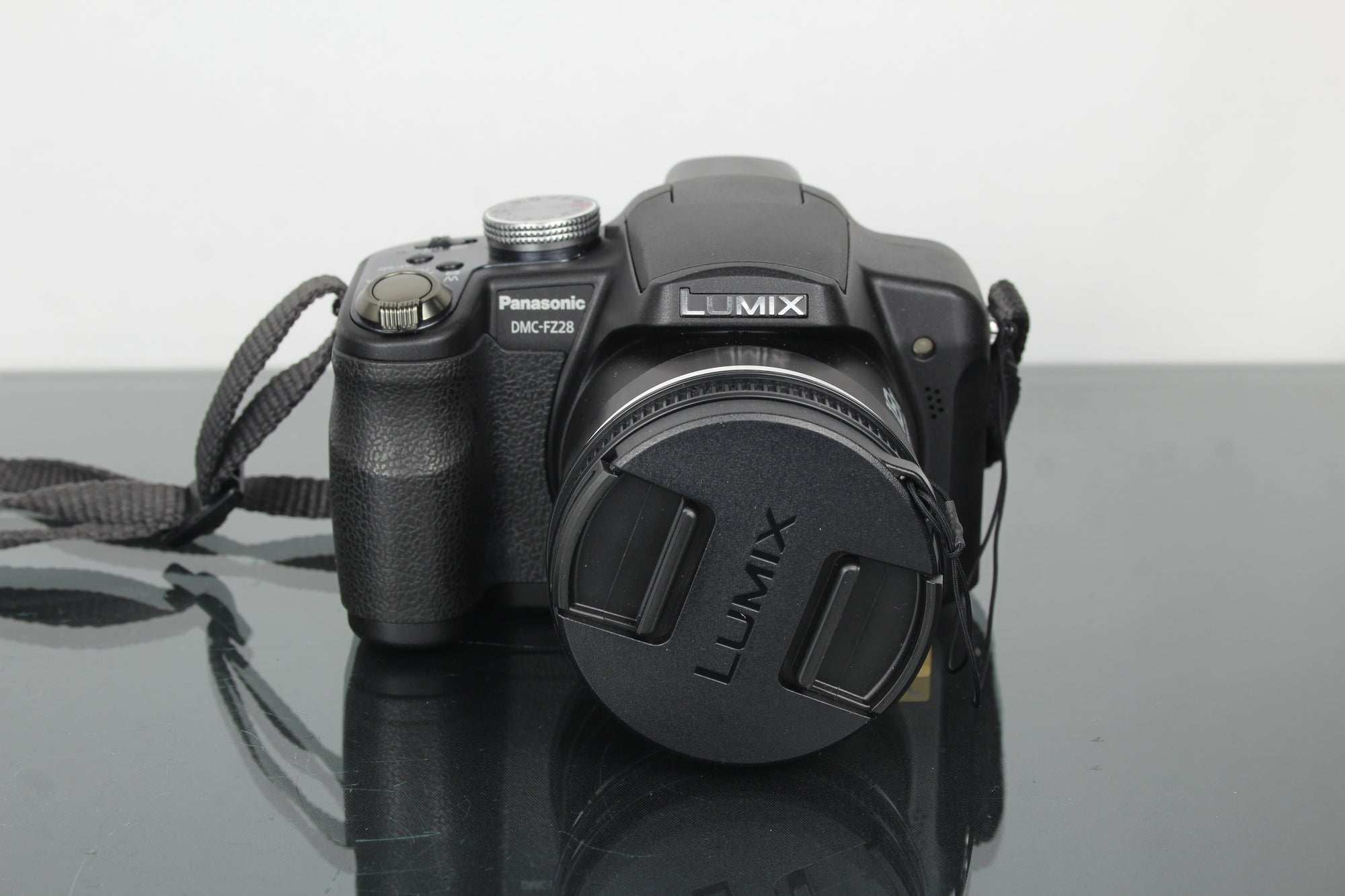 Panasonic Lumix DMC-FZ28