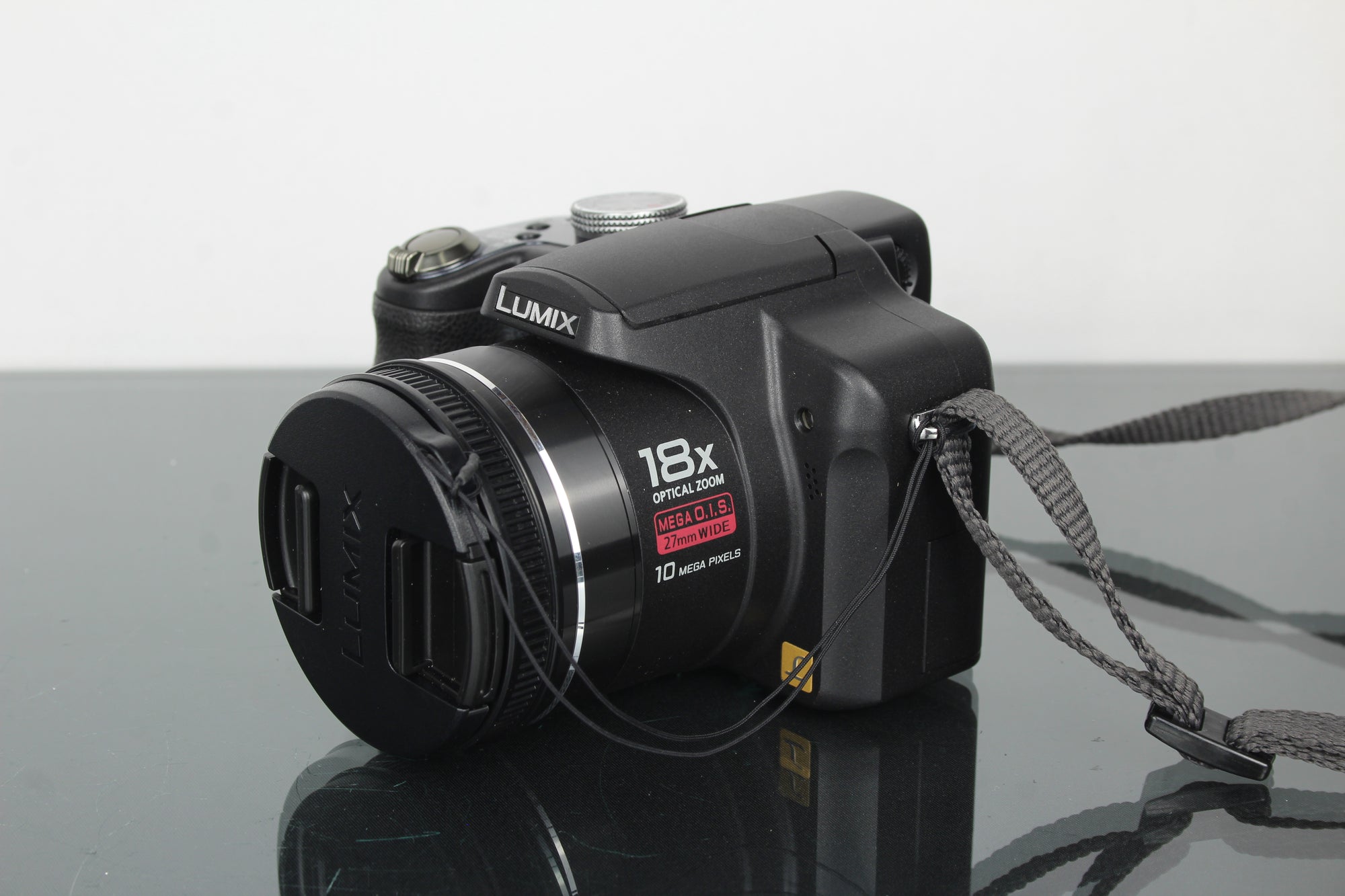 Panasonic Lumix DMC-FZ28