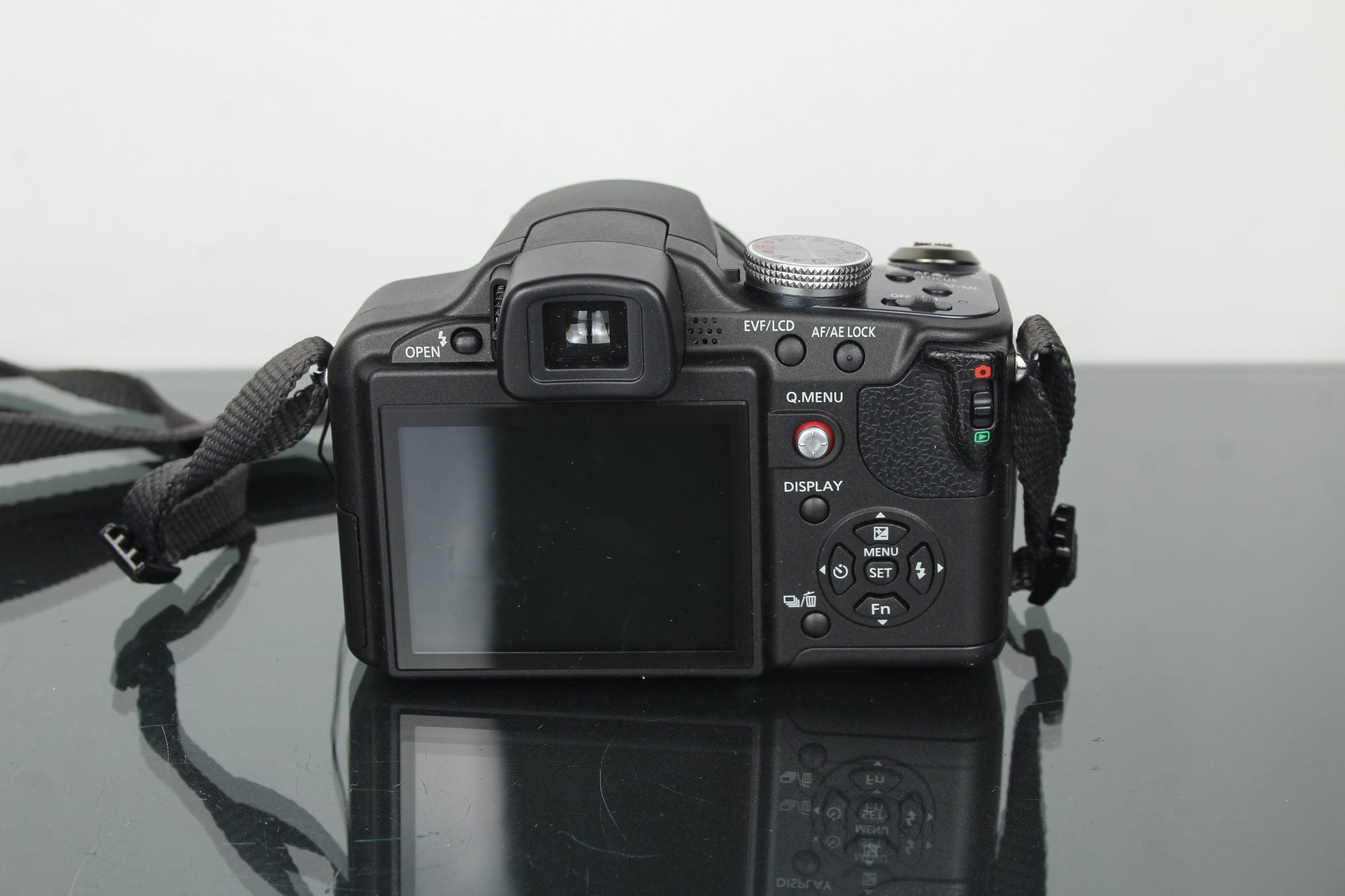 Panasonic Lumix DMC-FZ28