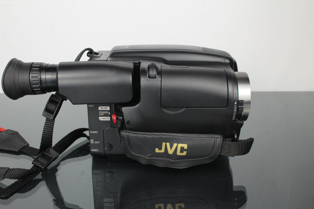 JVC GR-AX210