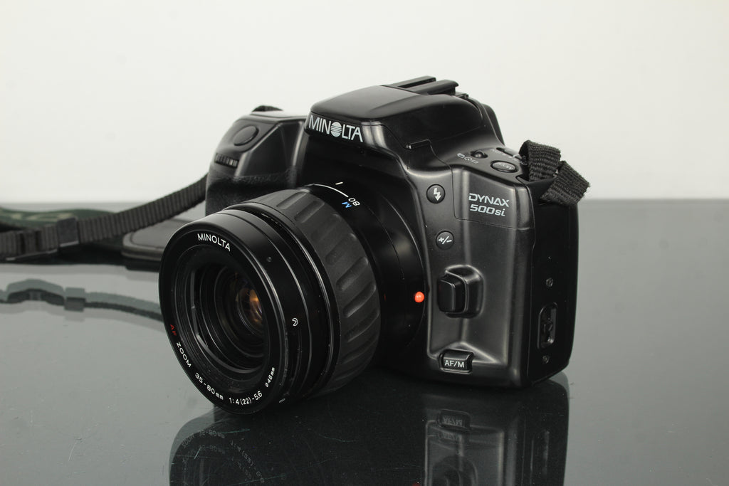 Minolta Dynax 500si + 35-80mm 1:4-5,6 lens