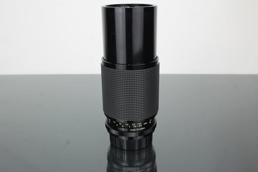 Revuenon Zoom 1:4.5 f=80-200mm M42 Mount