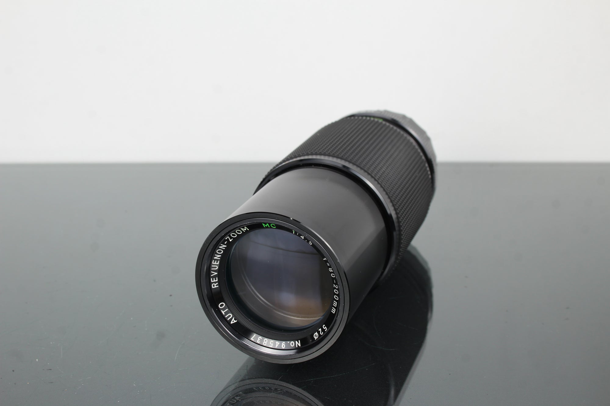 Revuenon Zoom 1:4.5 f=80-200mm M42 Mount