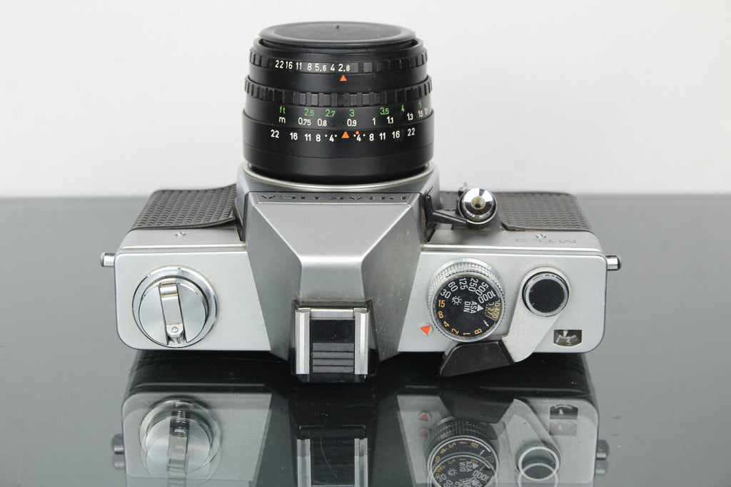 Praktica MTL 3 + Domiplan 50mm f/2.8 M42 lens