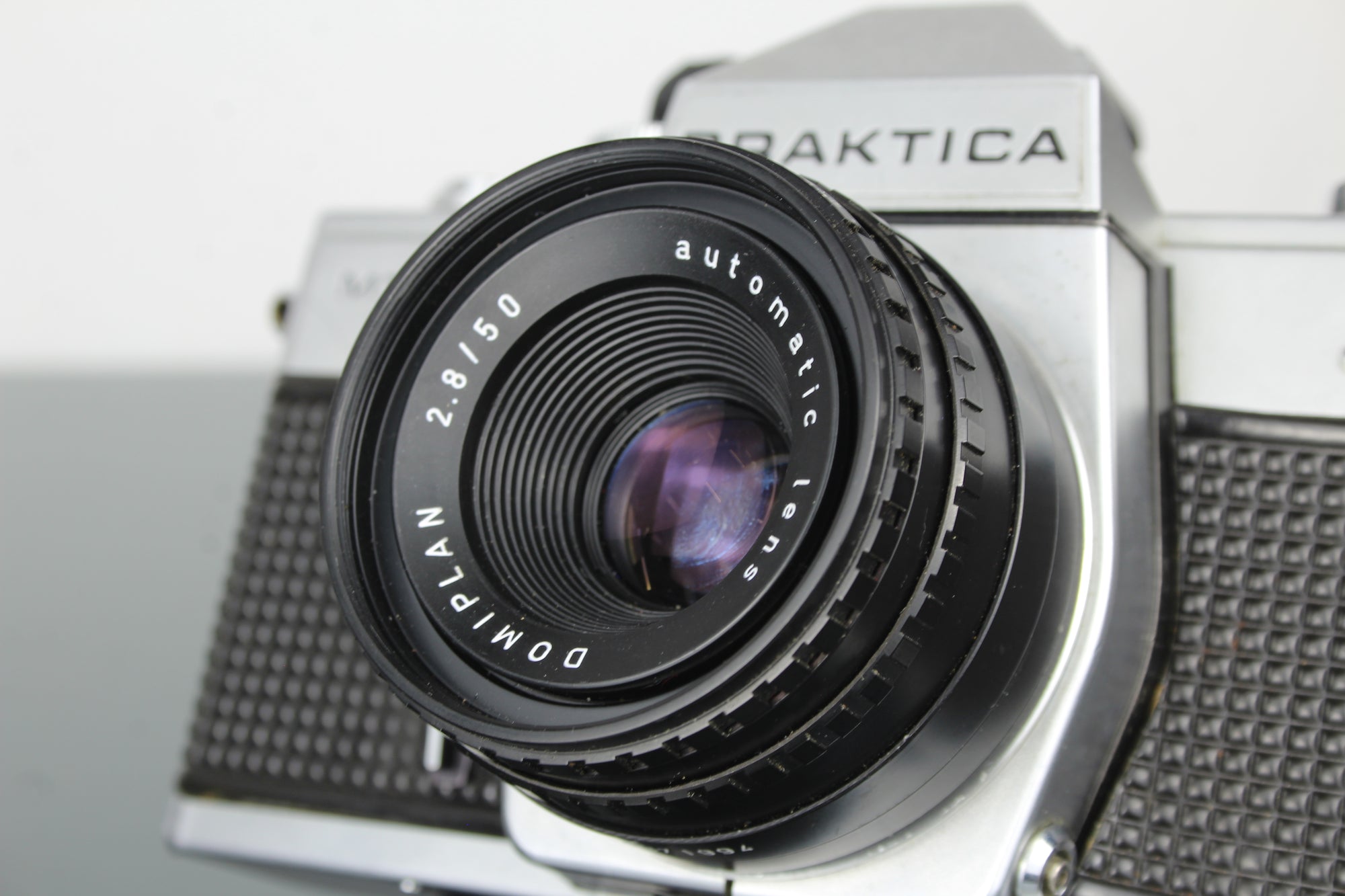 Praktica MTL 3 + Domiplan 50mm f/2.8 M42 lens