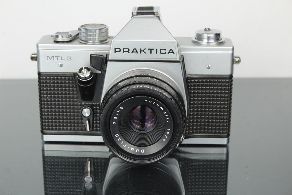 Praktica MTL 3 + Domiplan 50mm f/2.8 M42 lens