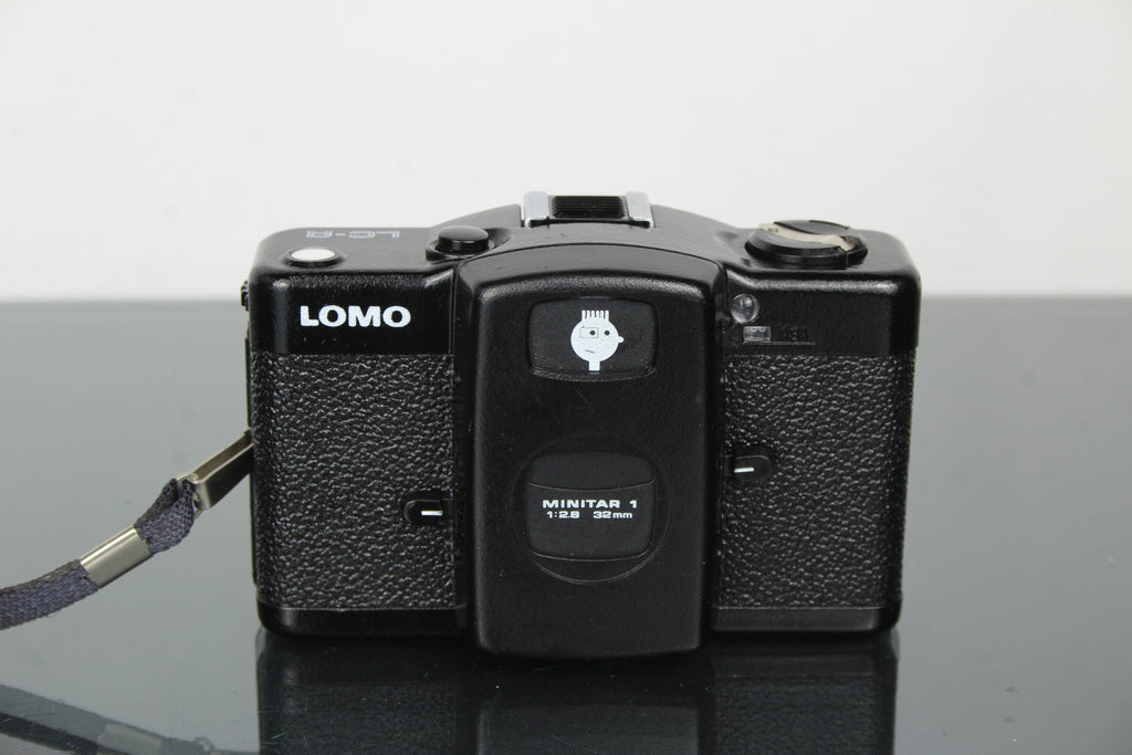 Lomo Minitar 1