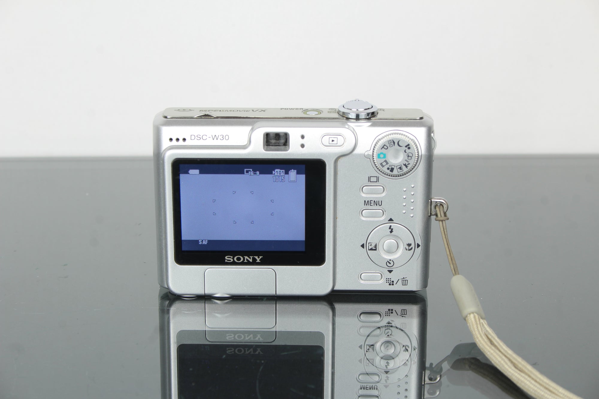 Sony Cyber-Shot DSC-W30
