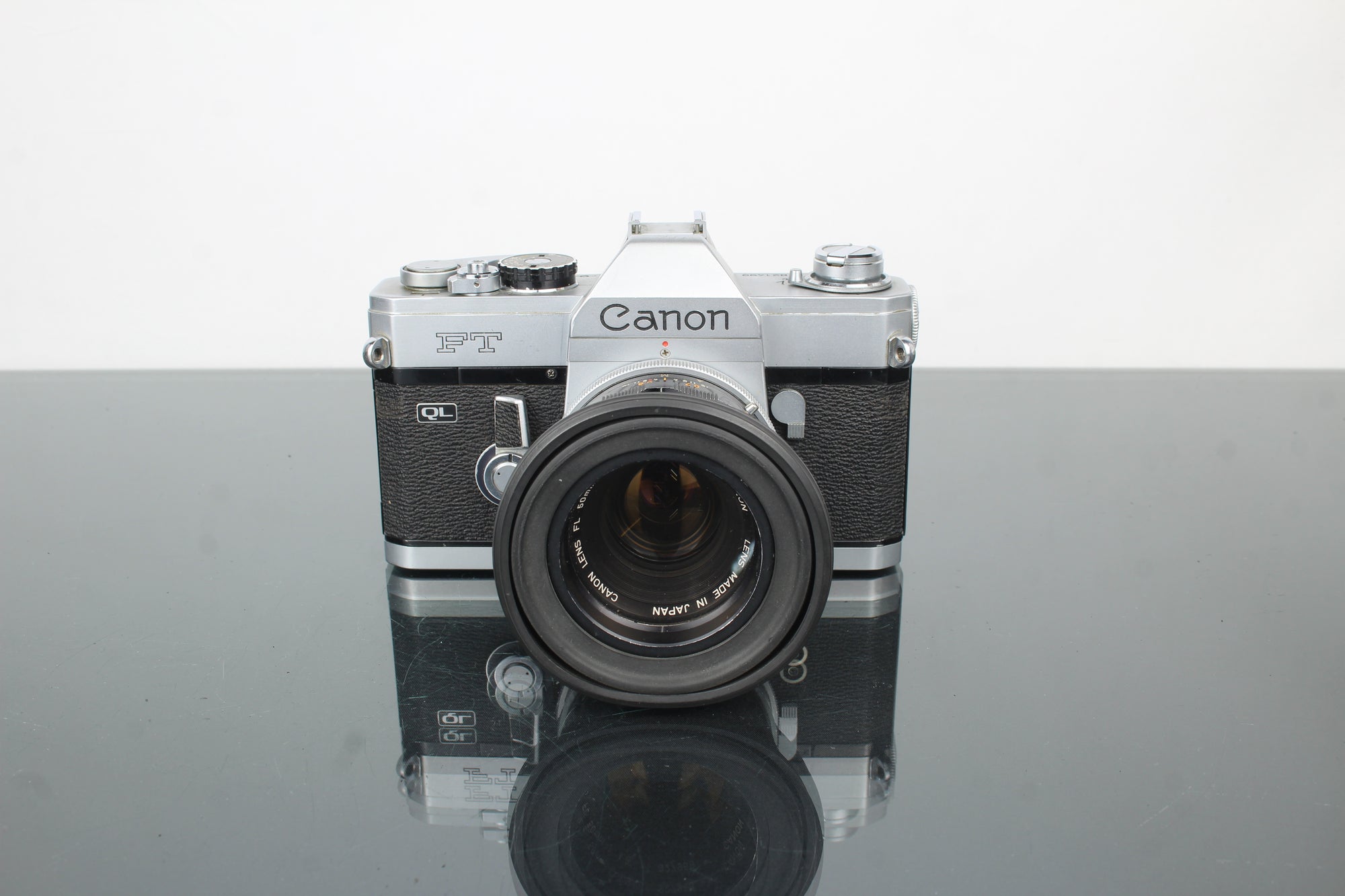 Canon FT QL + Canon FL 50mm 1:1.8 lens