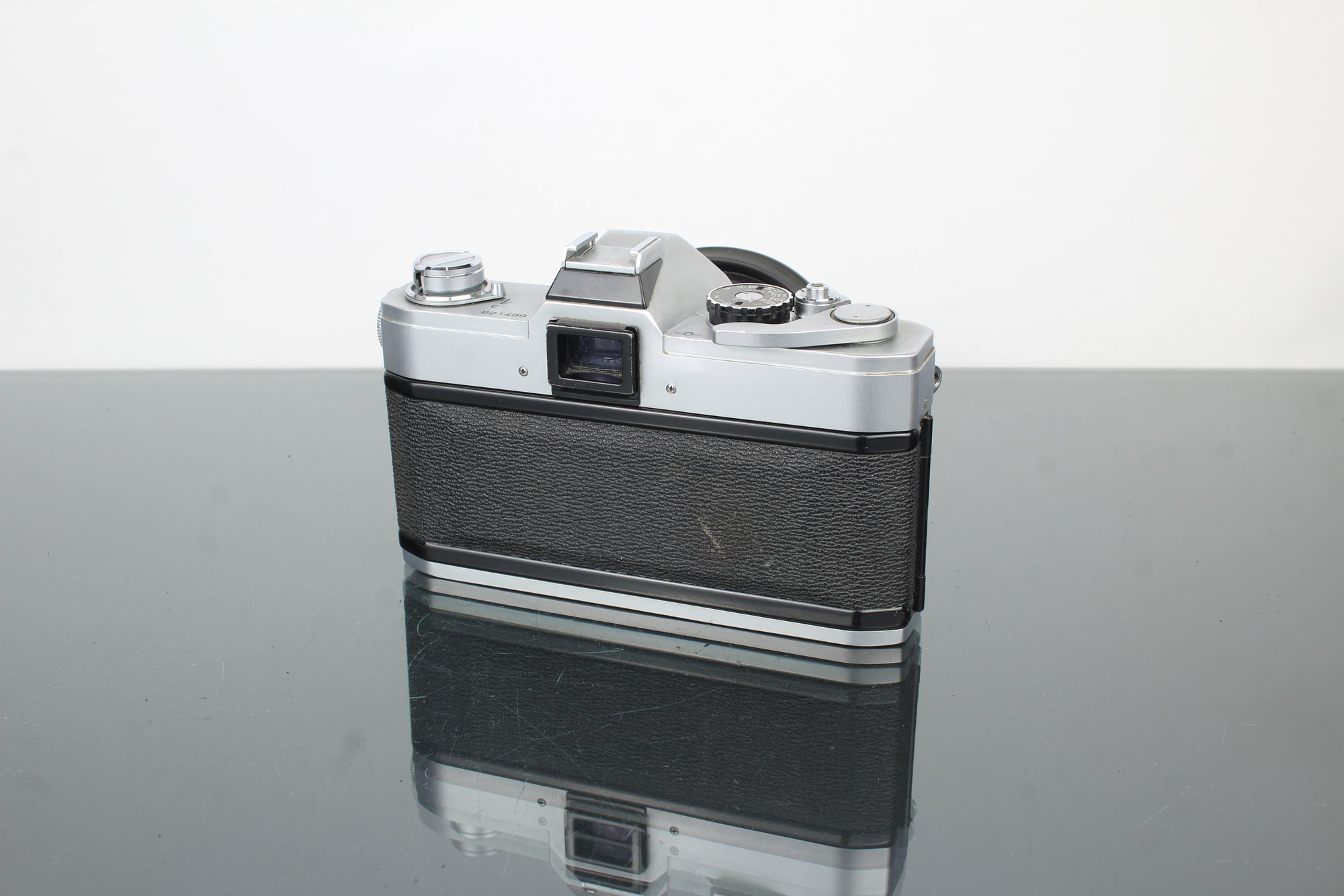 Canon FT QL + Canon FL 50mm 1:1.8 lens