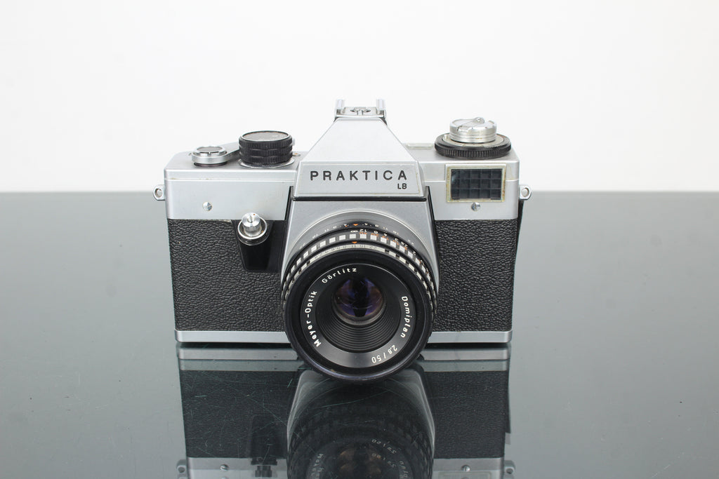 Praktica LB + Domiplan 50mm f/2.8 M42 lens