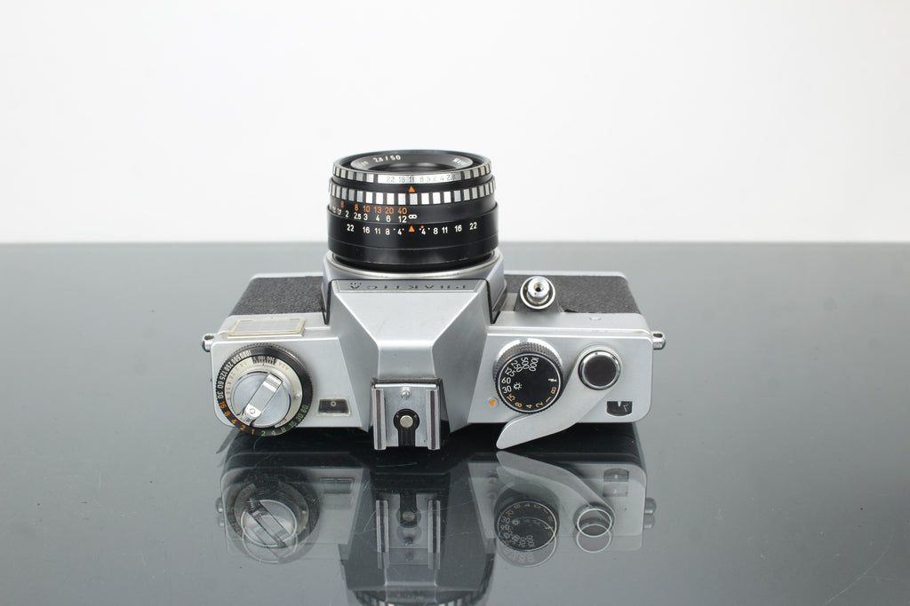 Praktica LB + Domiplan 50mm f/2.8 M42 lens