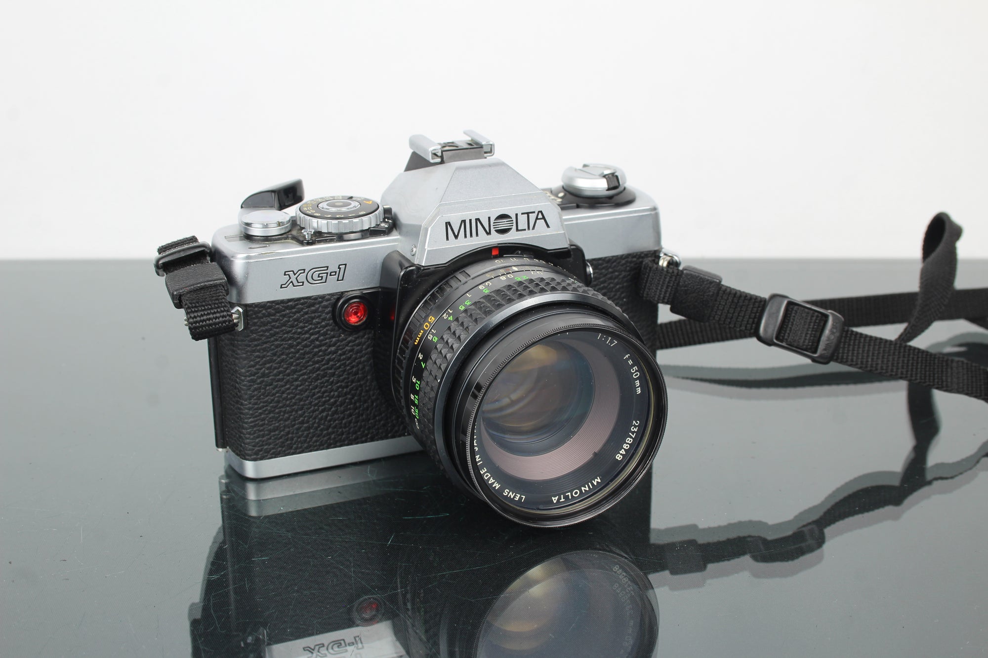 Minolta XG-1 + 50mm 1.7 Minolta MC Rokkor-PF lens