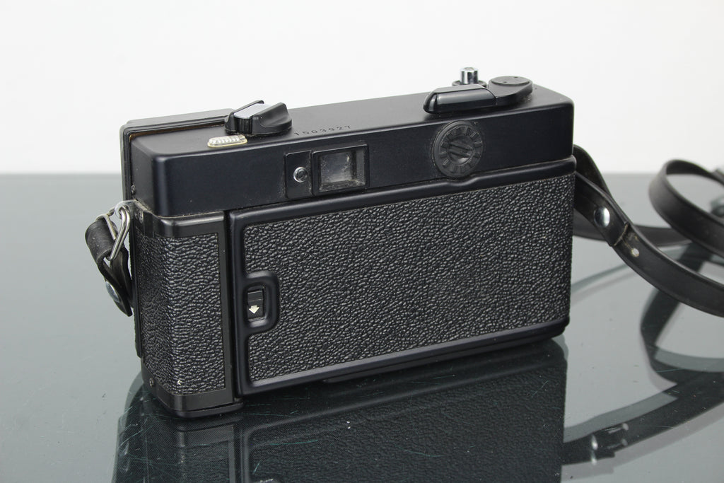 Konica C35