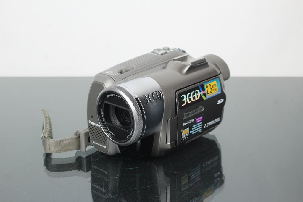 Panasonic NV-GS230
