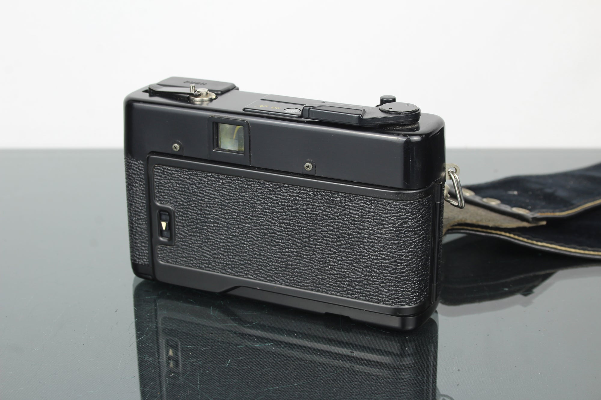 Yashica MF-1