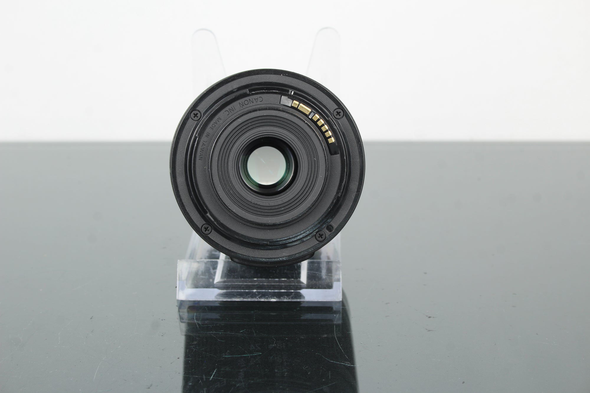 Canon Zoom EF-S 18-55mm 1:3.5-5.6 EF-S Mount