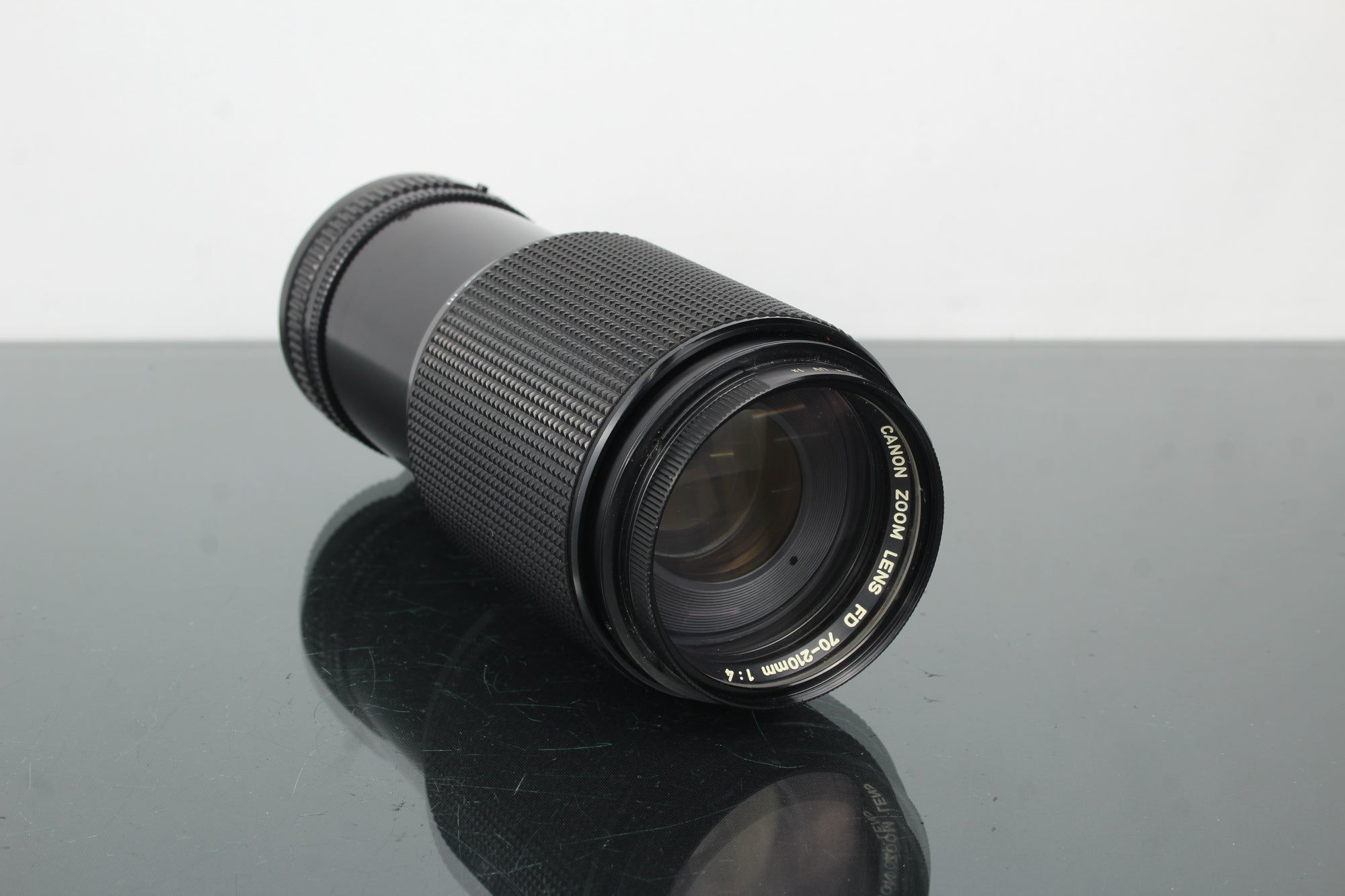 Canon FD 70-210mm 1:4 FD Mount