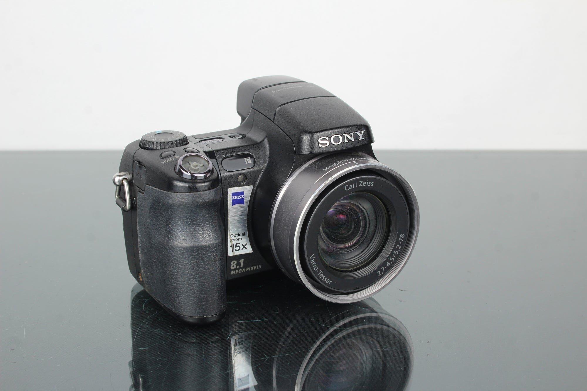 Sony Cyber-shot DSC-H9