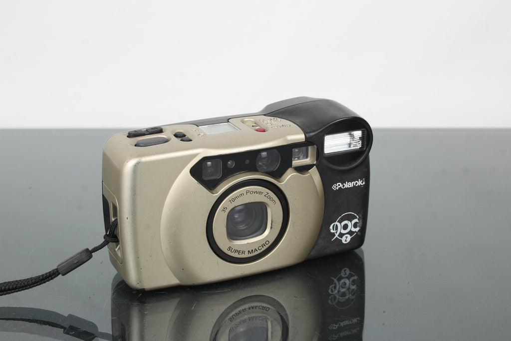 Polaroid 900 Z