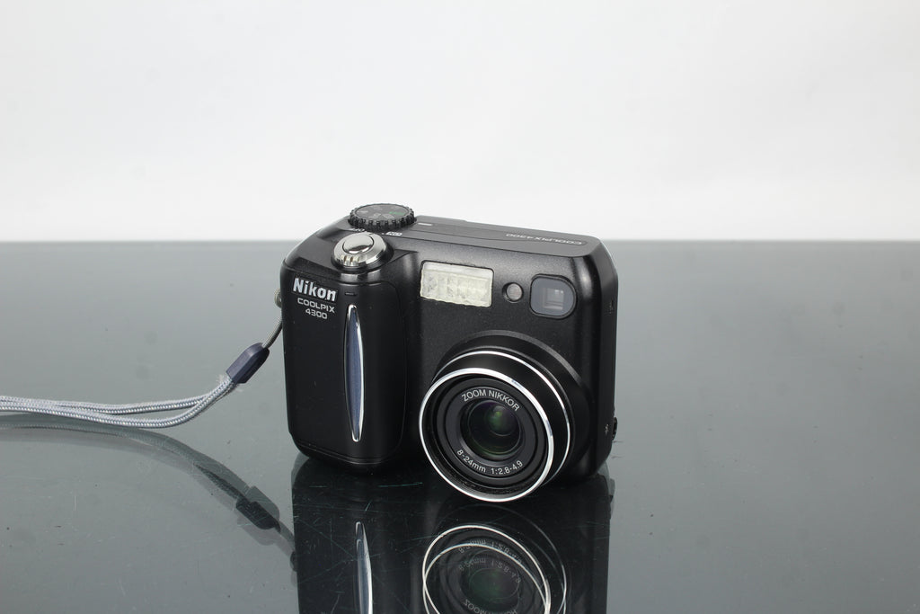 Nikon Coolpix 4300