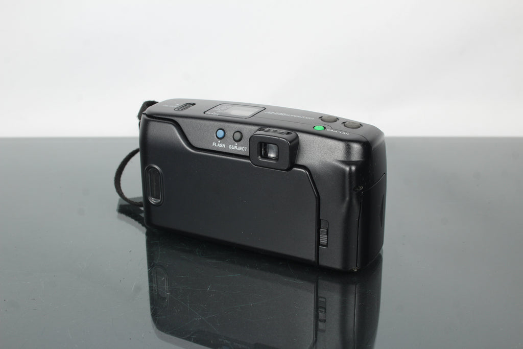 Olympus AZ-230 Super Zoom