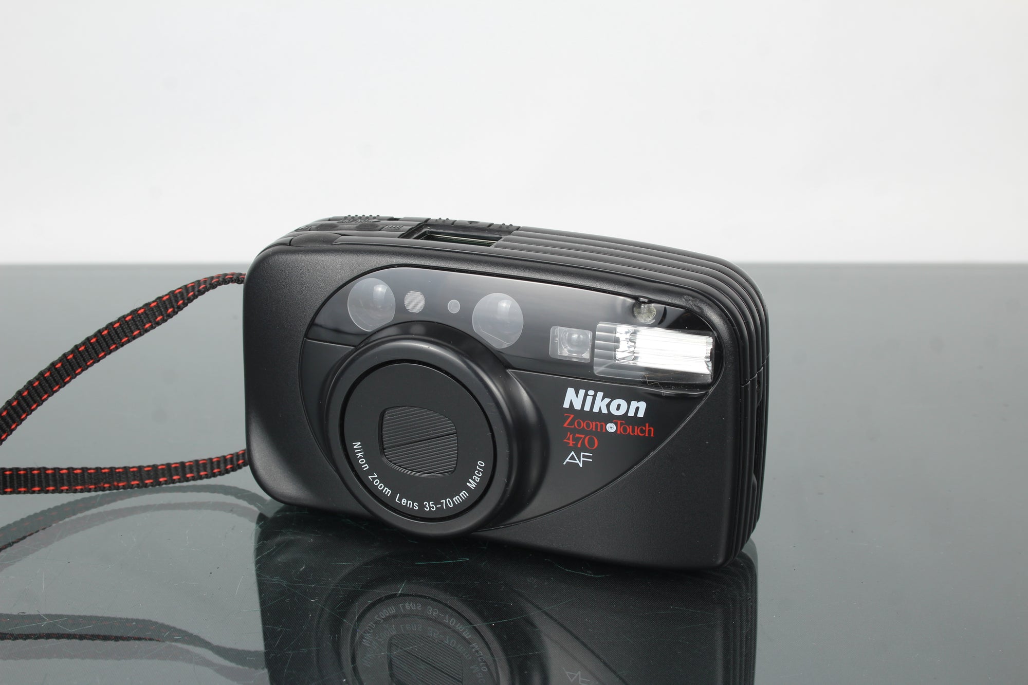 Nikon Zoom Touch 470 AF