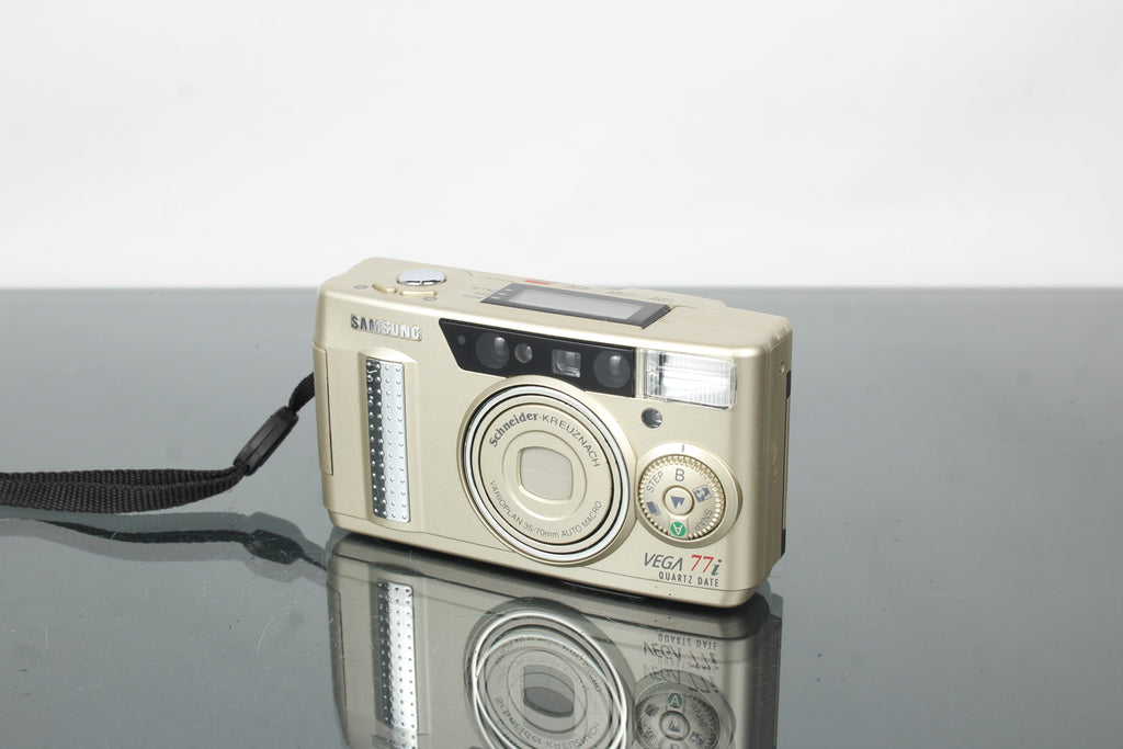 Samsung Vega 77i Quartz Date