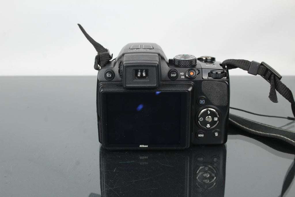 Nikon Coolpix P100