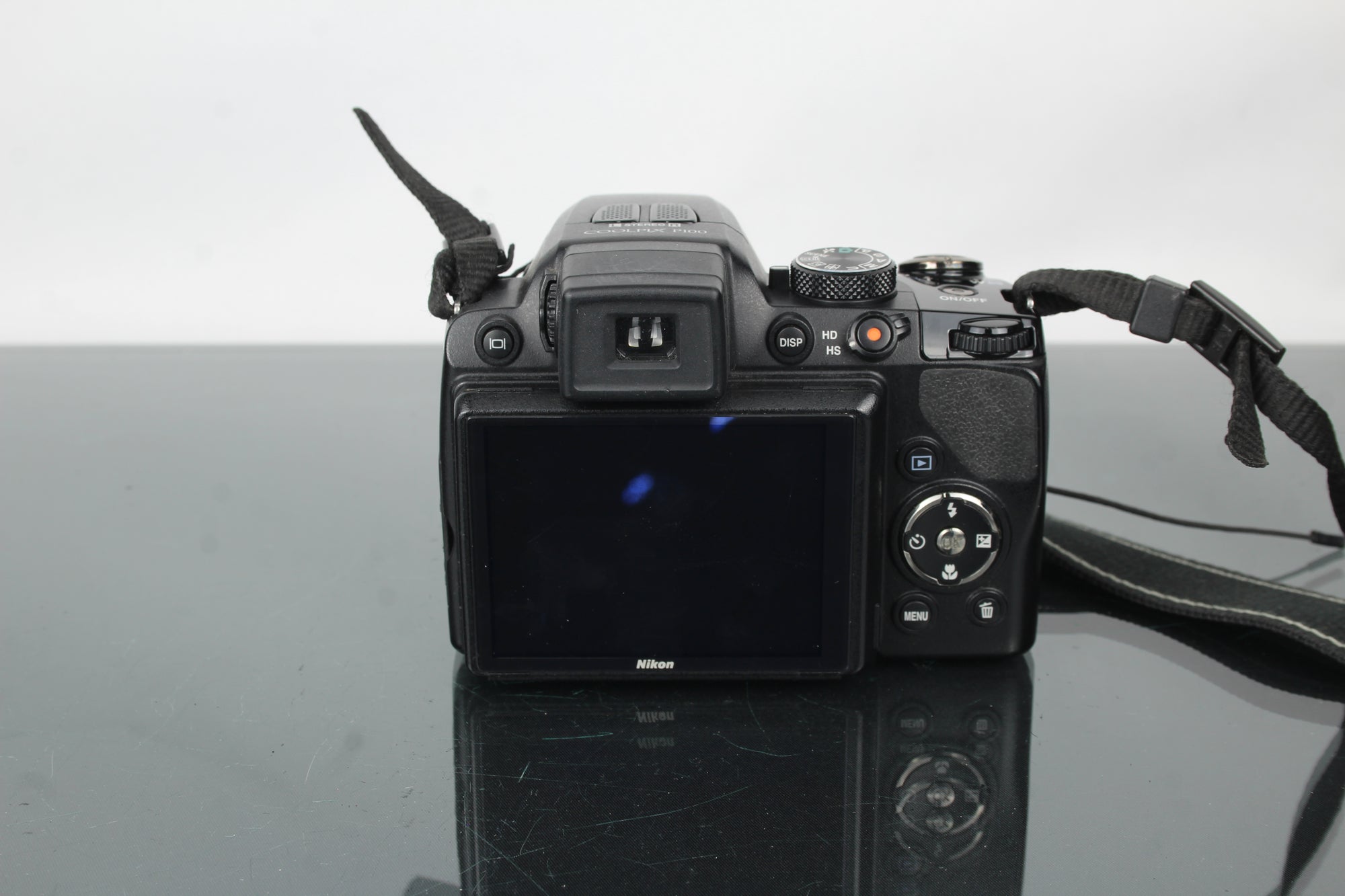 Nikon Coolpix P100