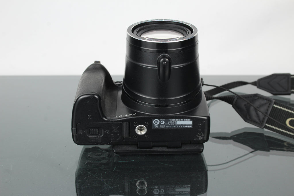 Nikon Coolpix P100