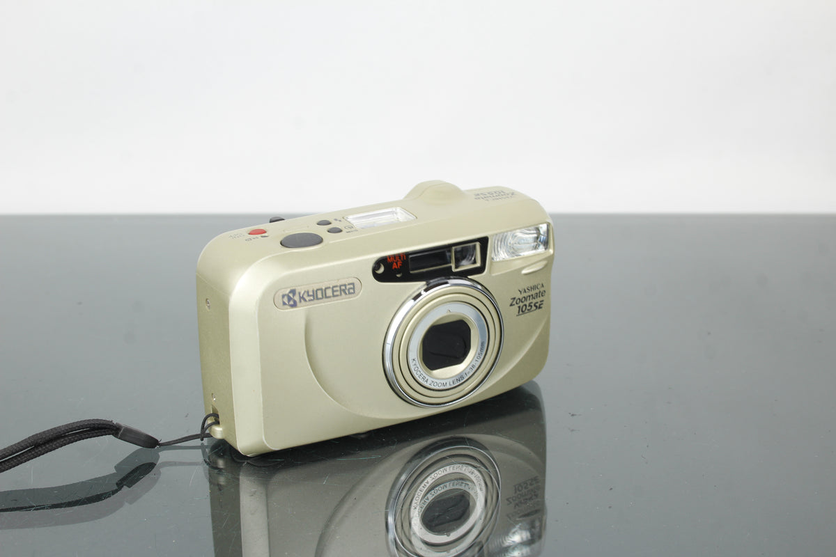 Yashica Zoomate 105SE