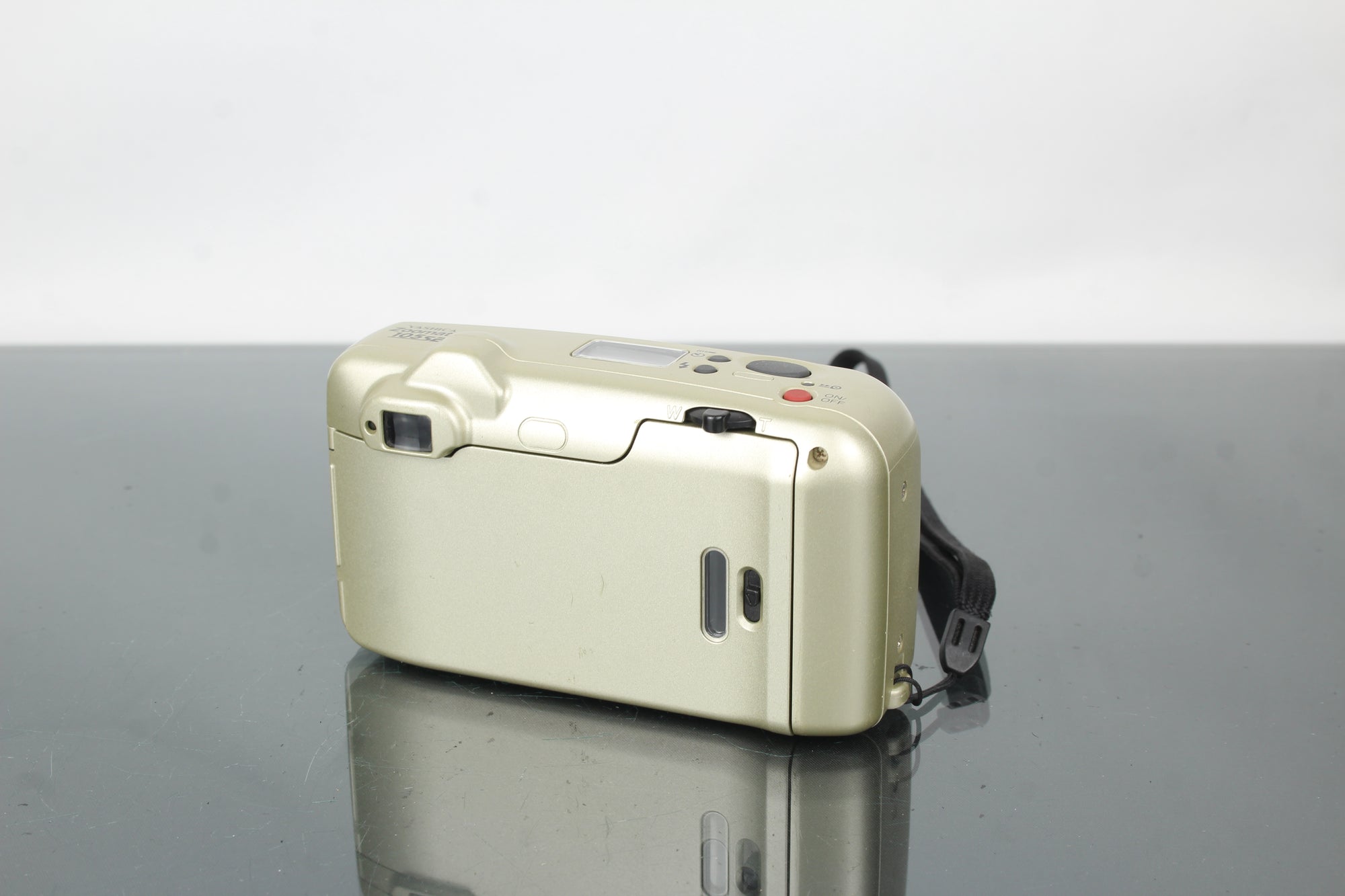 Yashica Zoomate 105SE