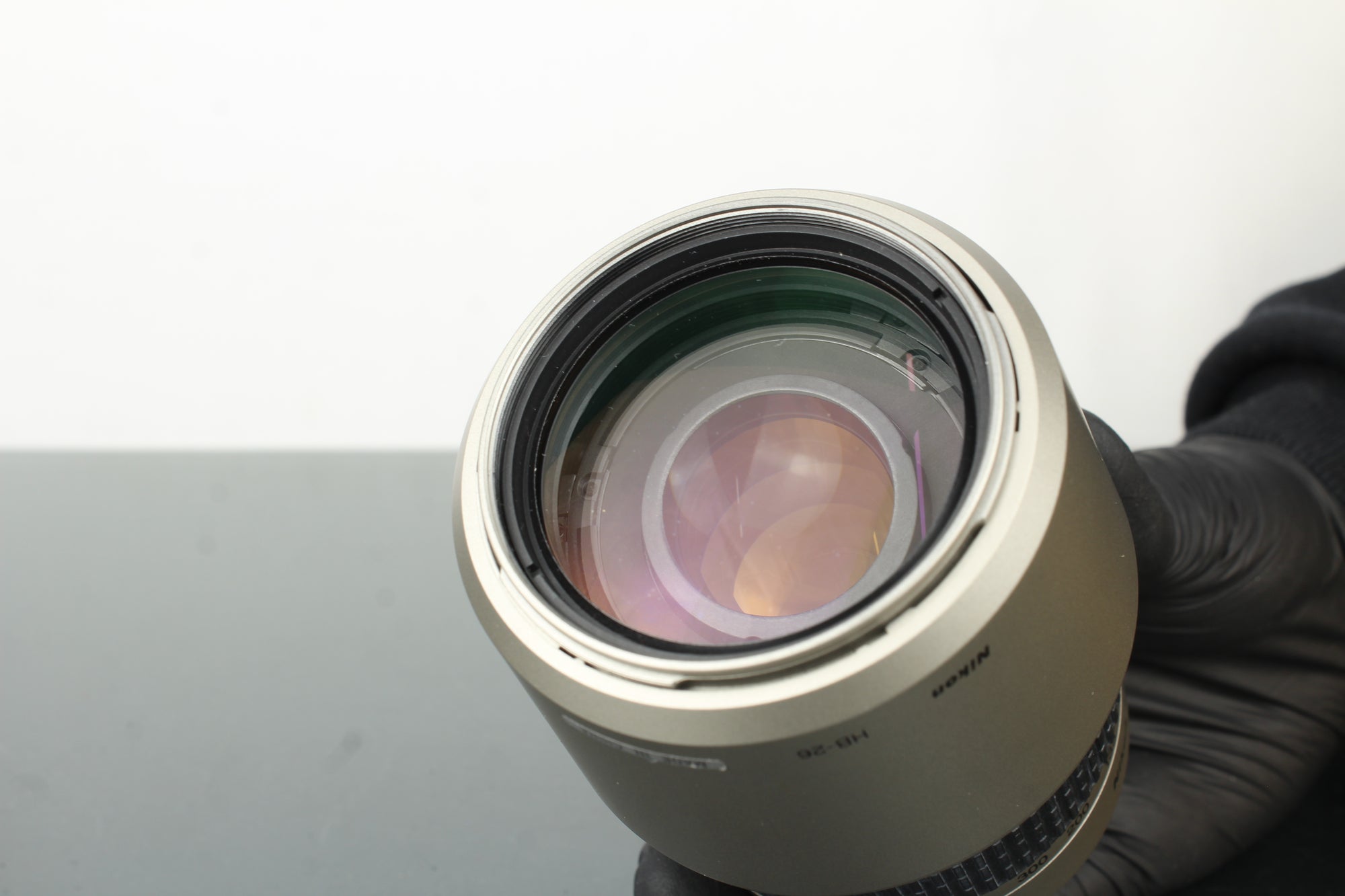 Nikon Nikkor F AF G Zoom 70-300mm f/4-5.6 F-mount lens